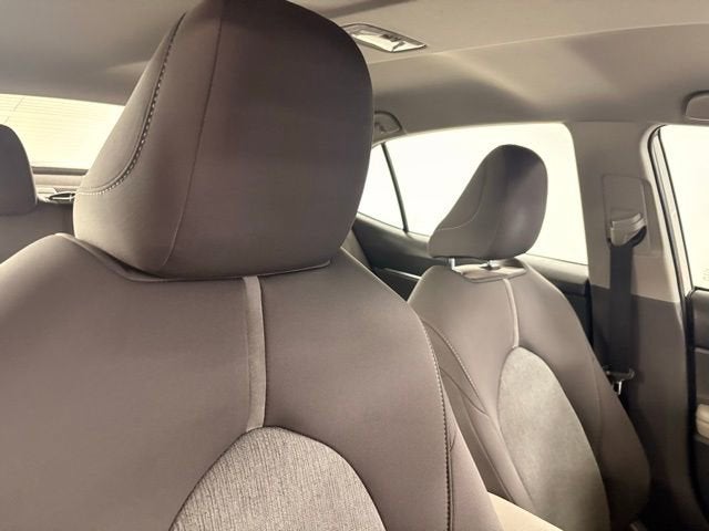 2021 Toyota Camry Hybrid LE