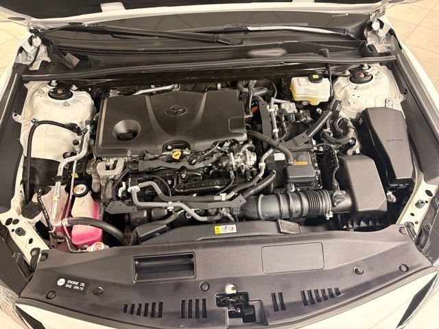 2021 Toyota Camry Hybrid LE