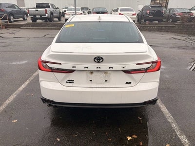 2025 Toyota Camry SE