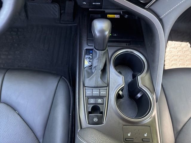 2024 Toyota Camry Hybrid XSE