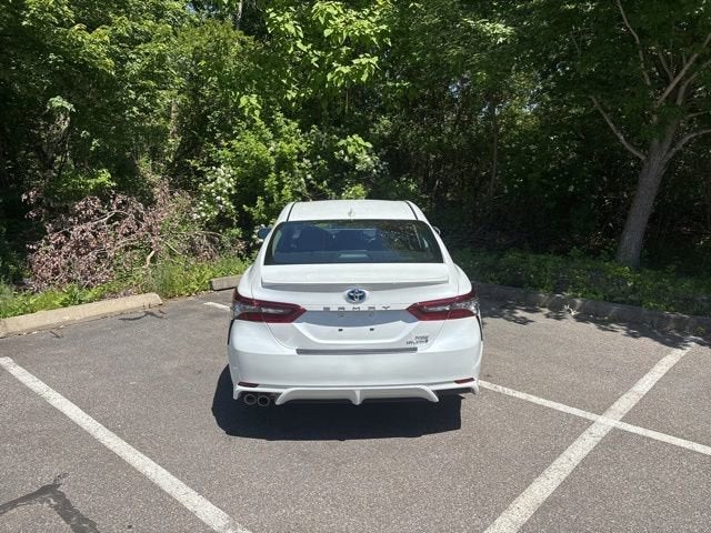 2024 Toyota Camry Hybrid XSE