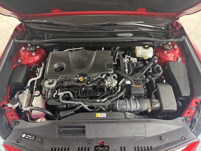 2022 Toyota Camry Hybrid XSE