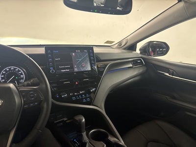 2022 Toyota Camry Hybrid XSE