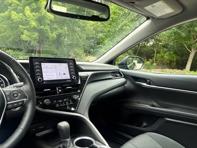 2024 Toyota Camry LE