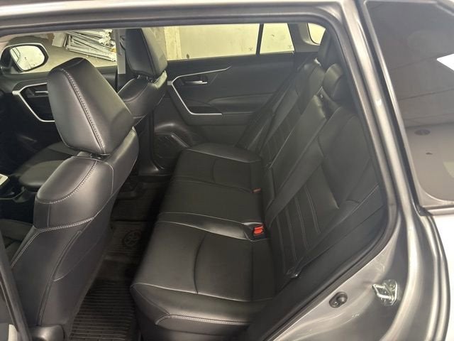 2021 Toyota RAV4 Hybrid XLE Premium