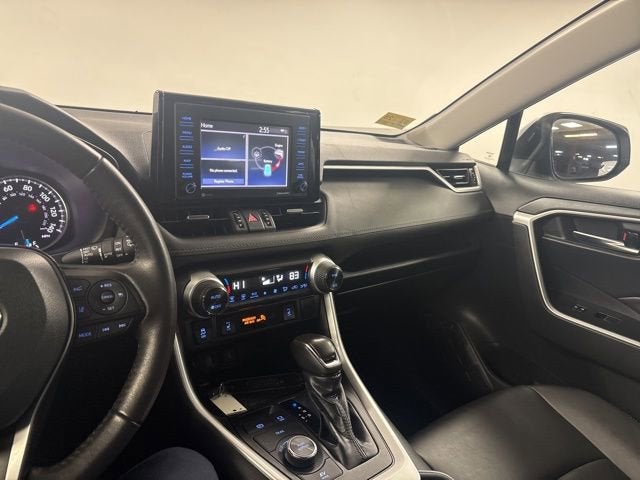 2021 Toyota RAV4 Hybrid XLE Premium