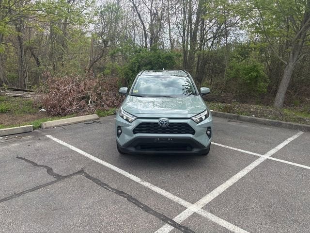 2022 Toyota RAV4 Hybrid XLE Premium