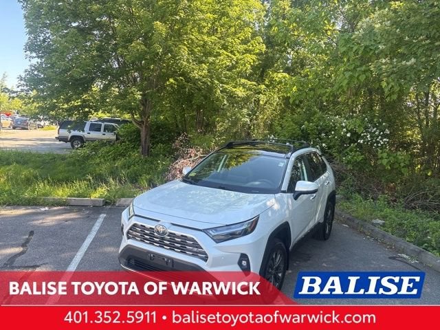 2024 Toyota RAV4 Hybrid Limited AWD's photo