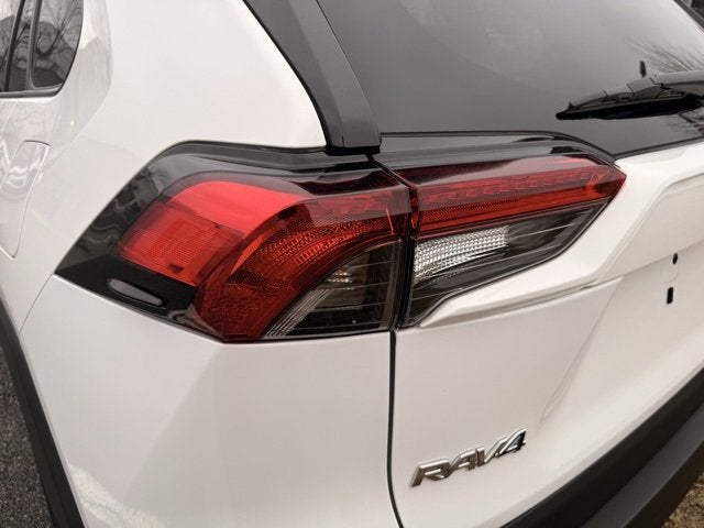 2023 Toyota RAV4 Hybrid LE