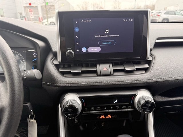 2023 Toyota RAV4 Hybrid LE