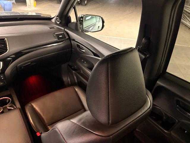 2025 Honda Ridgeline Black Edition