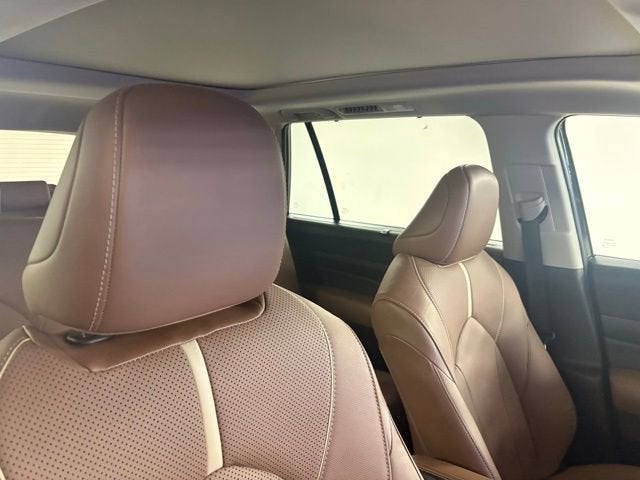 2025 Toyota Grand Highlander Platinum