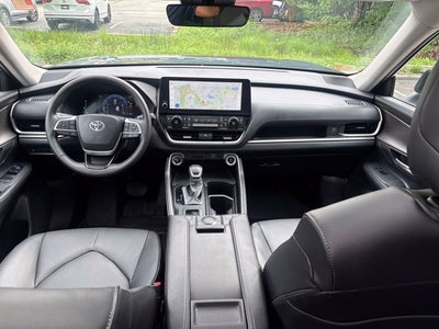 2025 Toyota Grand Highlander XLE