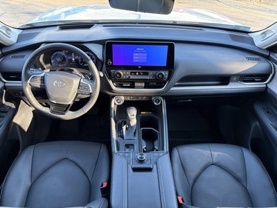 2024 Toyota Grand Highlander Platinum