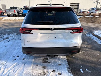 2024 Toyota Grand Highlander Platinum
