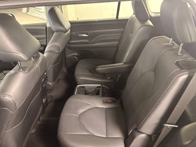 2025 Toyota Grand Highlander Hybrid Limited