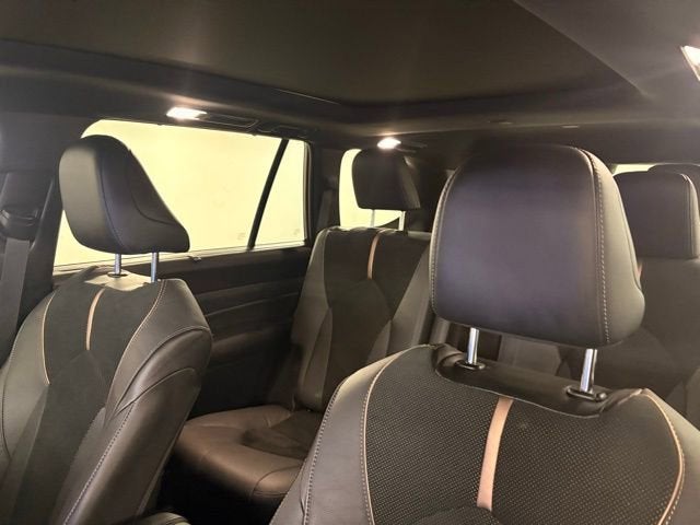 2025 Toyota Grand Highlander Hybrid MAX Platinum