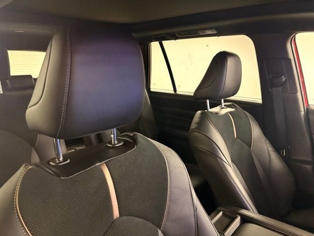 2025 Toyota Grand Highlander Hybrid MAX Platinum