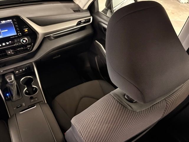 2021 Toyota Highlander Hybrid LE