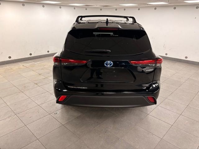 2021 Toyota Highlander Hybrid LE