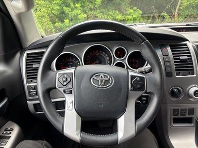 2014 Toyota Sequoia SR5