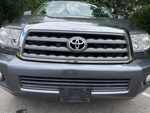 2014 Toyota Sequoia SR5