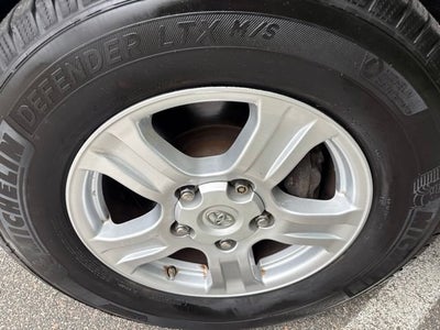 2014 Toyota Sequoia SR5