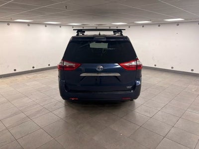 2018 Toyota Sienna Limited Premium