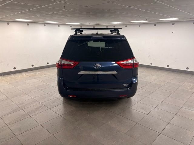 2018 Toyota Sienna Limited Premium