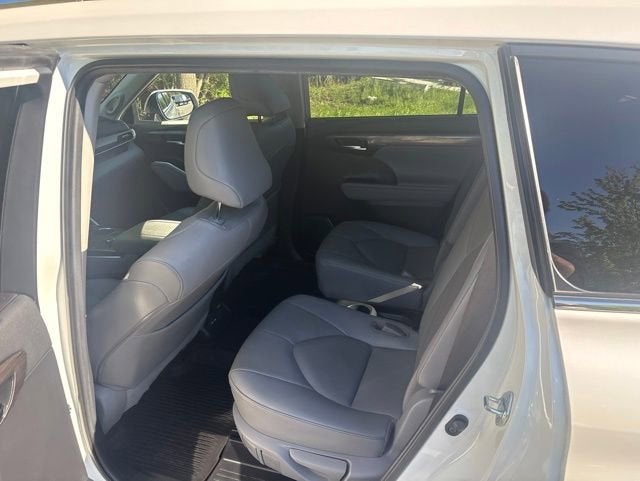2020 Toyota Highlander Limited