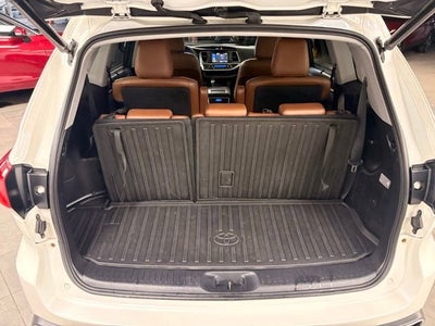 2018 Toyota Highlander Limited Platinum