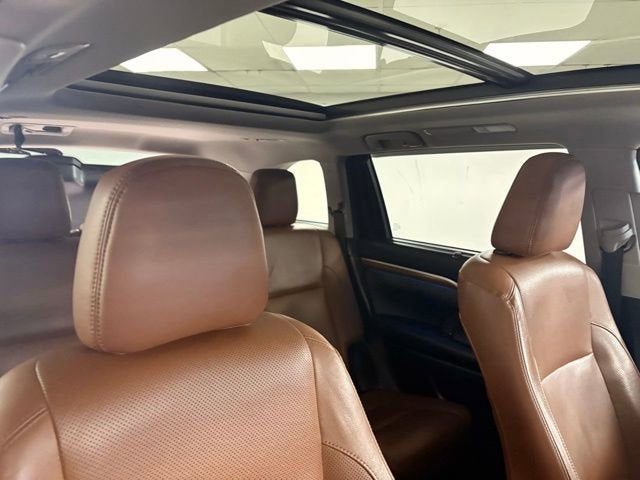 2018 Toyota Highlander Limited Platinum