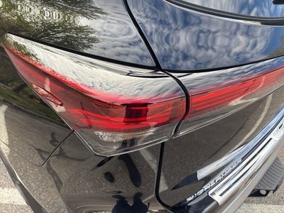 2024 Toyota Highlander Hybrid Platinum