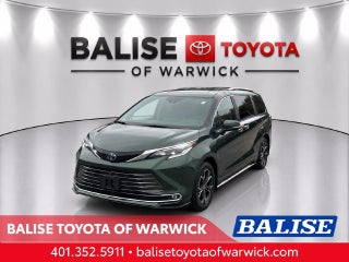 2025 Toyota Sienna Platinum