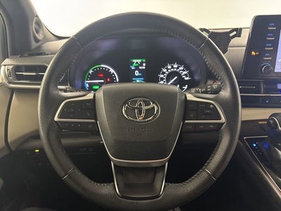 2021 Toyota Sienna XLE