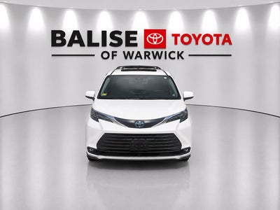 2025 Toyota Sienna XLE