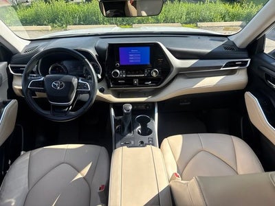 2023 Toyota Highlander Hybrid XLE