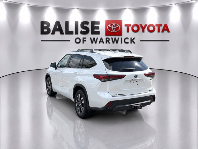 2023 Toyota Highlander Hybrid XLE