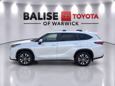 2023 Toyota Highlander Hybrid XLE