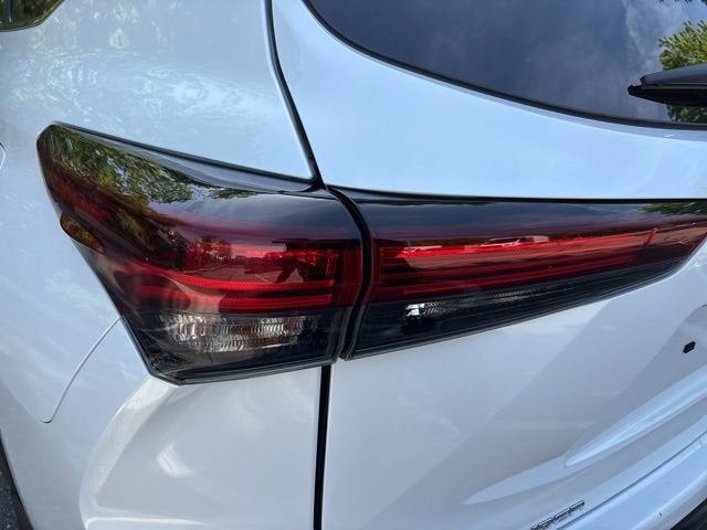 2025 Toyota Highlander Hybrid XLE