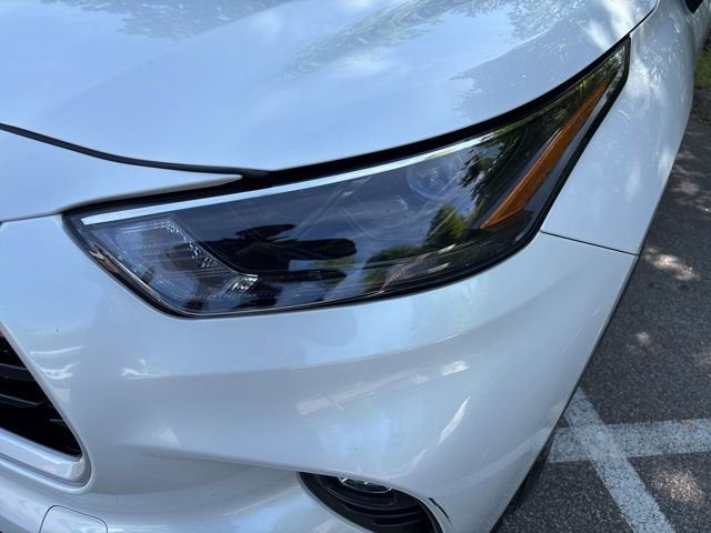 2025 Toyota Highlander Hybrid XLE
