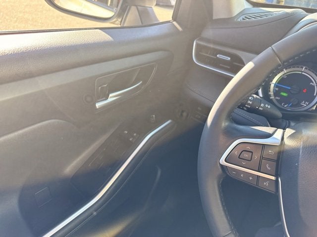 2024 Toyota Highlander Hybrid XLE
