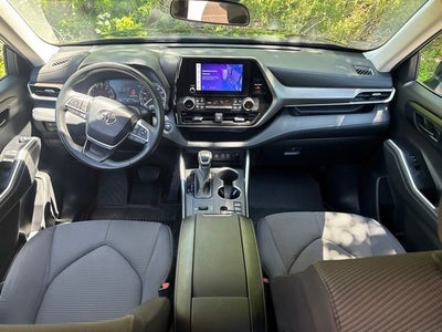 2023 Toyota Highlander LE