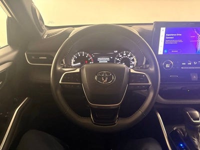 2024 Toyota Highlander XSE
