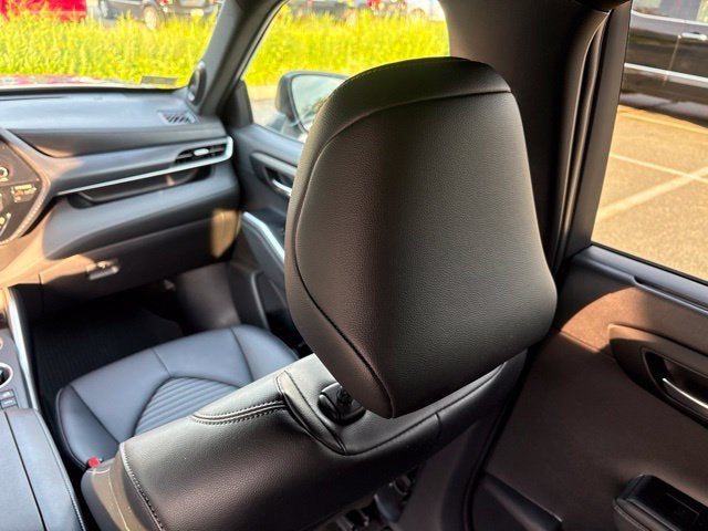 2026 Toyota Highlander XSE