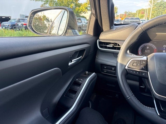 2026 Toyota Highlander XSE