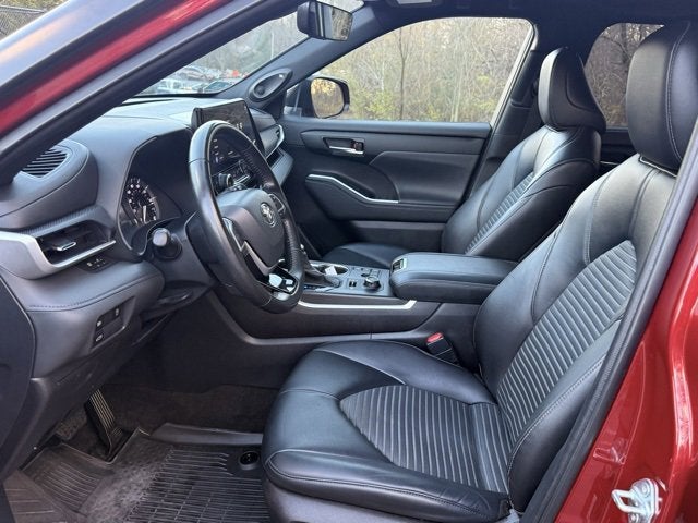 2023 Toyota Highlander XSE