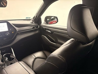 2023 Toyota Highlander XSE