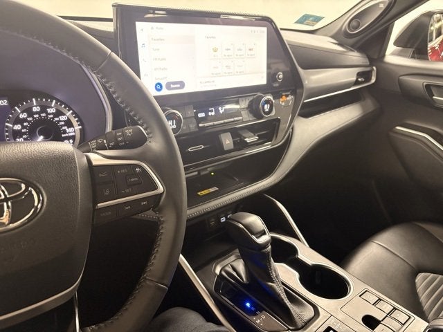 2023 Toyota Highlander XSE