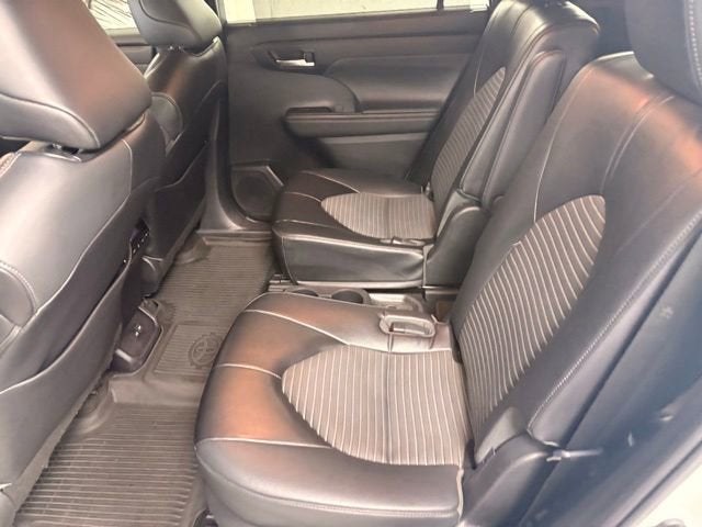 2023 Toyota Highlander XSE